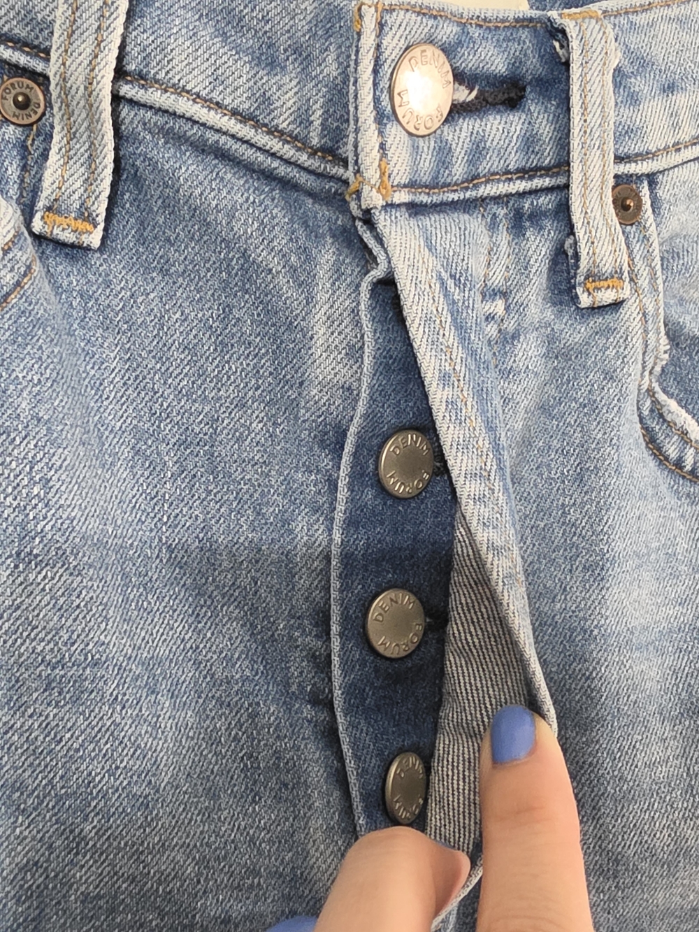 Aritzia/Denim Forum The Yoko High Rise Slim Jeans Light Wash High Rise Womens 27 - Picture 6 of 14